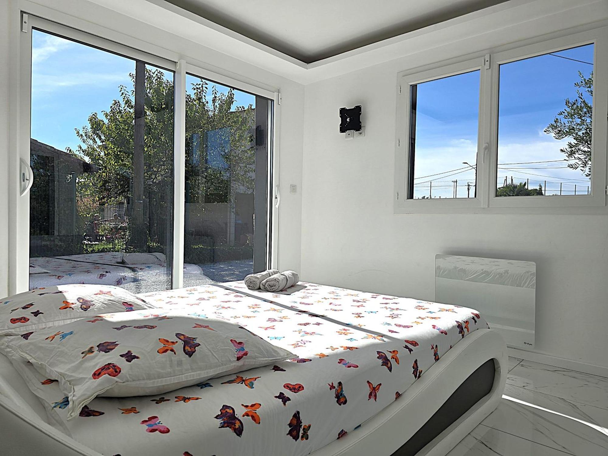 מונטובן Maison Sapiac - 4Pers - 2 Chambres - 3 Lits - Clim Reversible - Terrasse Ombragee Et Grand Jardin - Piscine Saison Estivale מראה חיצוני תמונה